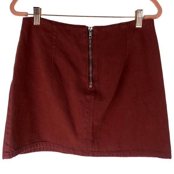 NWT Sadie & Sage Burgundy Denim Mini Skirt - Picture 2 of 9